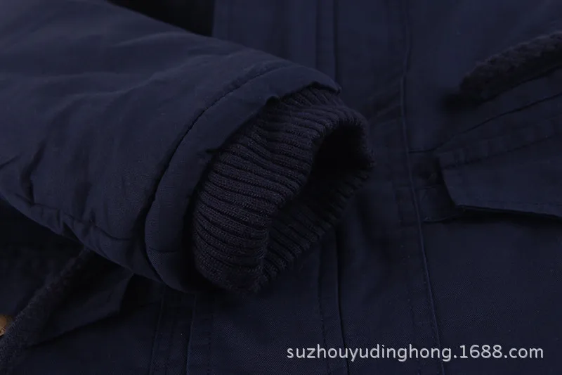 3240498909_773051456