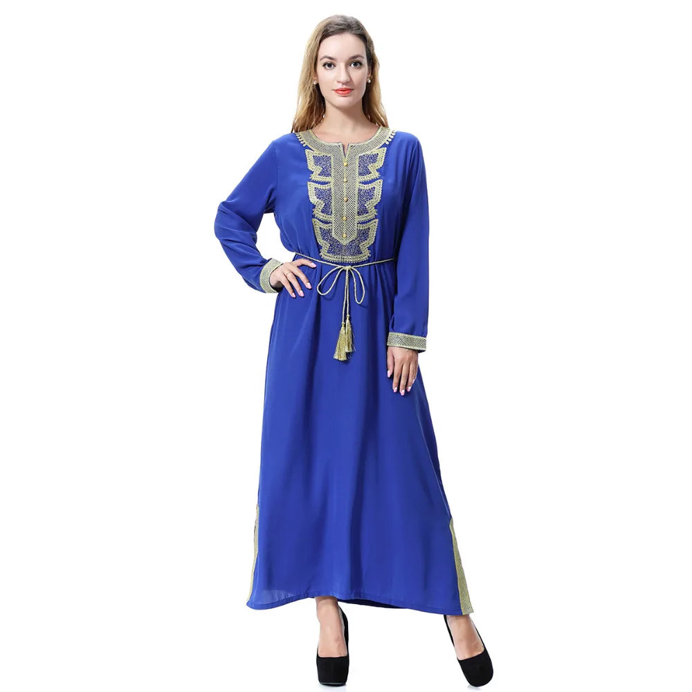 Aliexpress.com : Buy Islamic women Embroidery Hemline Split Muslim Maxi ...