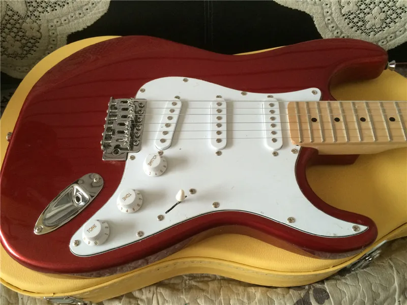

Free shipping 2016 electric guitar/Metal red color electric guitar/guitar in china