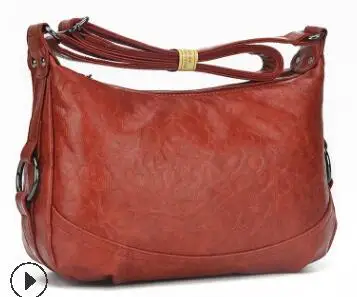 Брендовая женская сумка, женская сумка на плечо из натуральной кожи, женская маленькая вместительная мягкая кожаная сумка-тоут, сумка-хобо с кисточкой C779 - Цвет: Красный