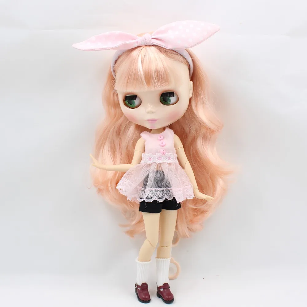 

Fortune Days Blyth doll A set of waist cut Sleeveless lace clothes and shorts for the doll amazing dressing Factory Blyth