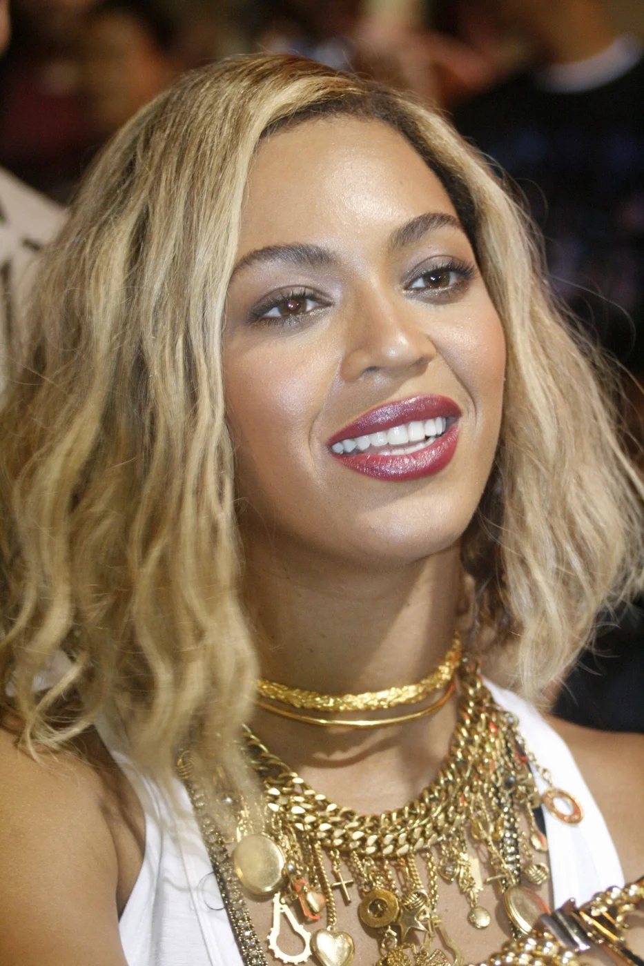 114.48US $ |Beyonce bob style honey blonde curly brazilian virgin hair full...