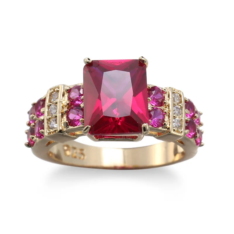 3669442342_1559436380