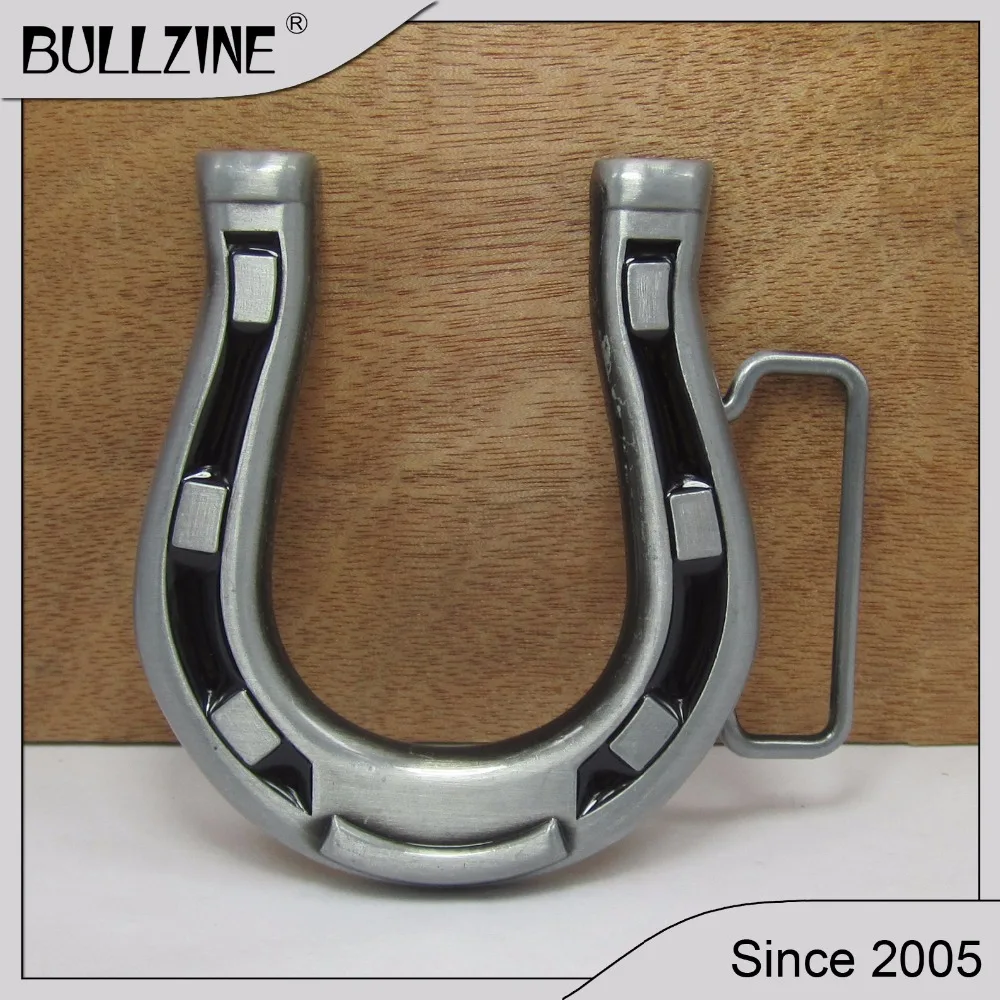 

The Bullzine Western belt buckle with pewter finish FP-02479 suitable for 4cm width belt
