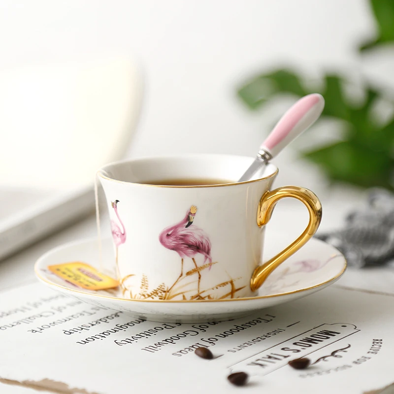 

Delicate pink flamingo element ceramic coffee cup Exquisite Delicate gold edge afternoon teacup