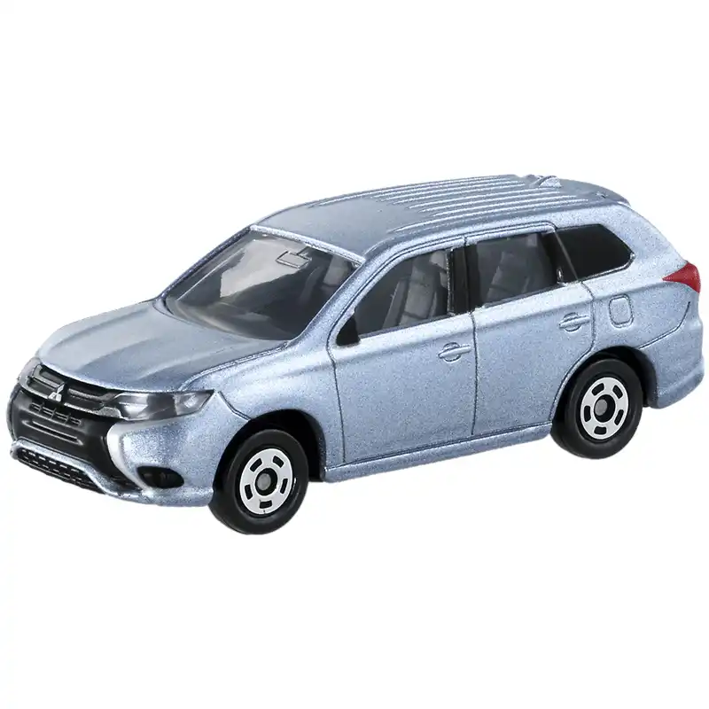 tomica mitsubishi xpander
