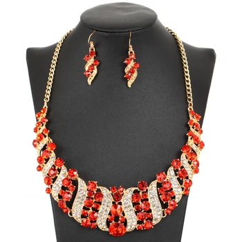 

Fashion Women Wedding Necklaces sets Vintage Colar Rhinestone crystal Gold Choker Necklaces & Pendants Ethnic Maxi jewelry sets