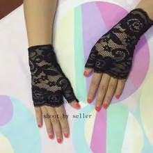 Новое поступление женские высококачественные полностью кружевные полупальчиковые перчатки короткие Дизайнерские летние солнцезащитные перчатки анти-УФ перчатки для вождения