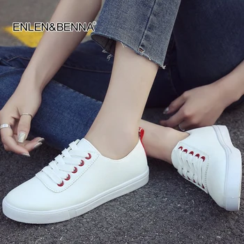 

2018 New Spring Summer White Black Shoes Sneakers Women Flat Leather Canvas Shoes Lace up Female Board Shoes Casual Shoes Female