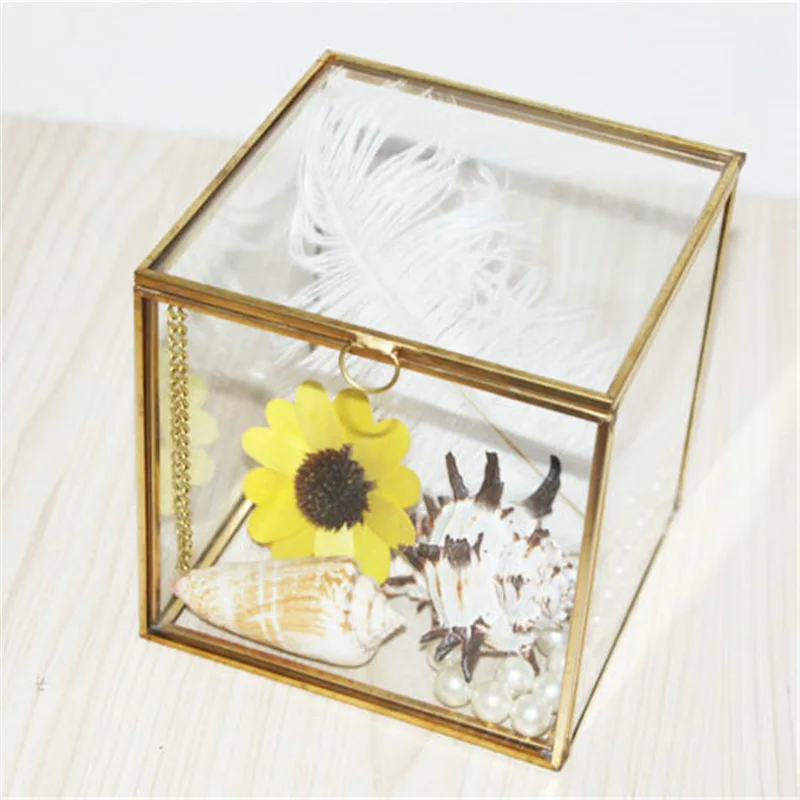 

Nordic Style Retro Gold Bronze Square Glass Jewelry Storage Box glass Flower Room Eternal Flower Storage Box