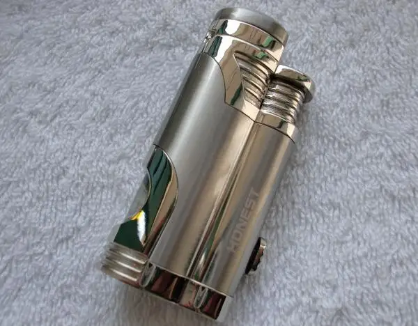 

2015 hot sales Honest New Golden Tiger on the 1st Double Torch lighters drill smoking pipe lighter fashion jet lighter