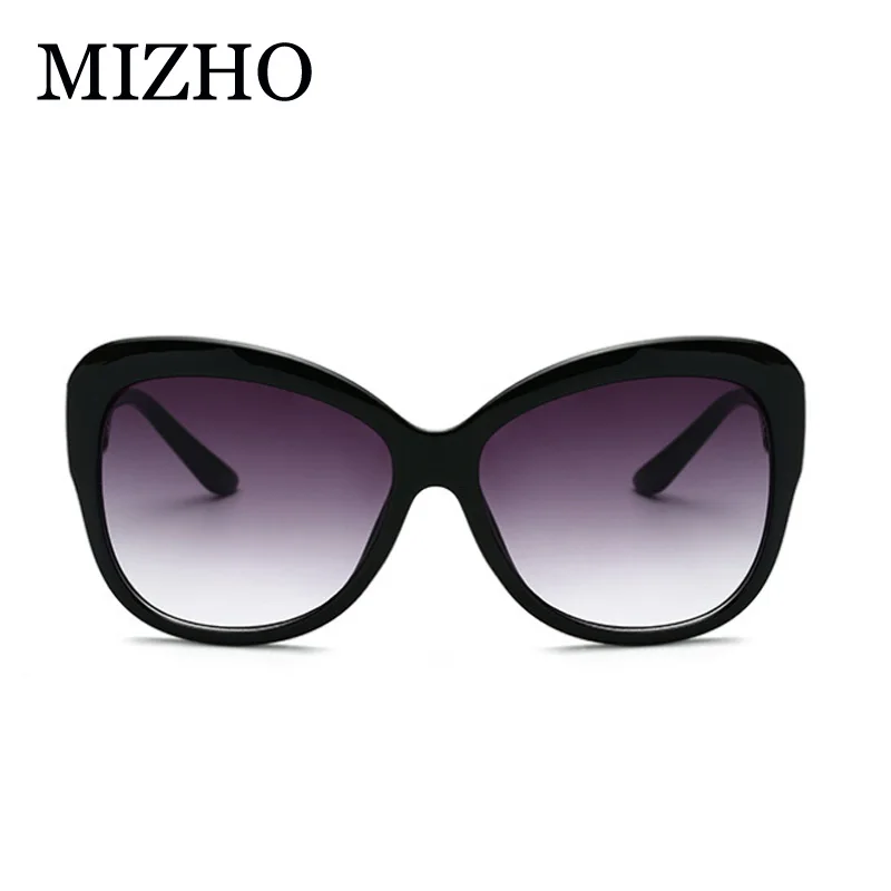 MIZHO Fashion 2019 Style Gradient Star Sunglasses Women Retro Brand Design Butterfly Sun Glasses Ladies Oculos De Sol 