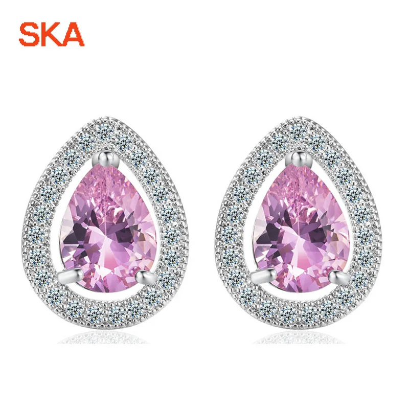 stud earrings