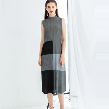 

Changpleat 2018 New Basics sleeveless dress Miyak Pleated Turtleneck Slim Elastic waist Female Bottoming dresses Fashion Tide