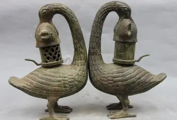 

China Dynasty Bronze Fish Bird Zun Statue light Candlestick Palace Lantern Pair