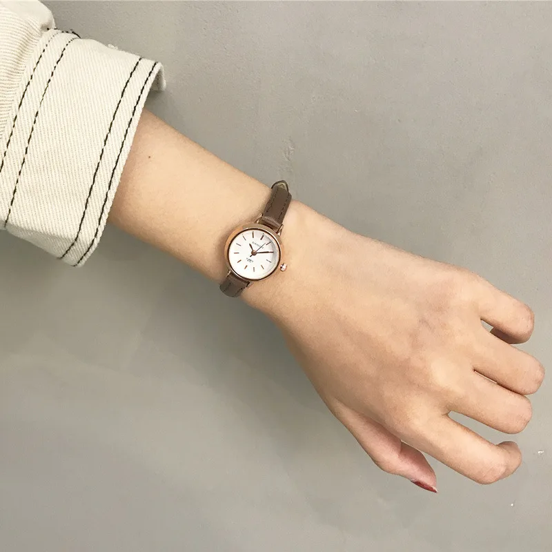 

Super Delicate Small Dial Simple Women Quartz Wristwatch Exquisite Ladies Casual Bracelet Watches Female Accessories Watch Hours