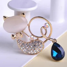 Hot Korea Water Drop Cat Brooch Broches Collar Hijab Pin For Weddings Bridal Brooch Perfume for