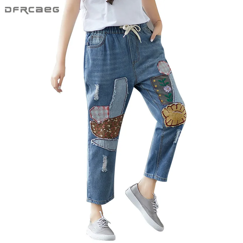 Patchwork Vintage Elastic Waist Embroidery Capris Jeans For Women 2018