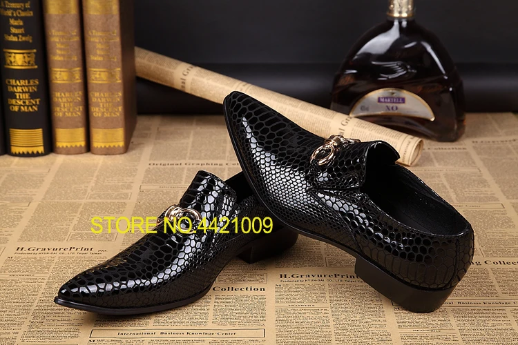 

Black Spring Dress Oxfords Leather Shoes Men Dress Shoes Handmade Genuine Leather Slip On SnakeSkin Italian Wedding Flats Shoe