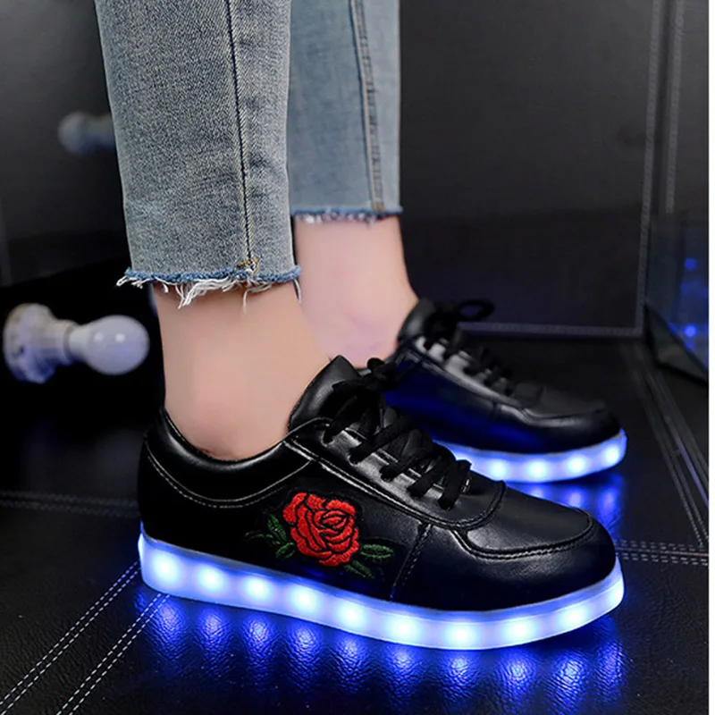 KRIATIV/детский светильник; Светящиеся кроссовки; обувь для девочек с цветочным принтом; светящаяся обувь; Светящиеся кроссовки с зарядкой от USB