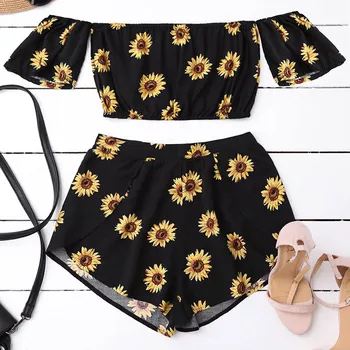 

2019 New Off Shoulder summer suit beach suit Sunflower Print Crop Tops +Tassel Shorts Two-Piece Outfit W6.6