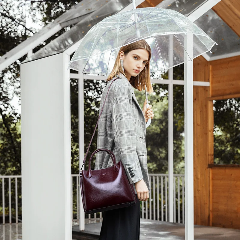 Fashion luxury high-grade calf leather women handbags large capacity bucket design Korean Saffiano shoulder Messenger bag