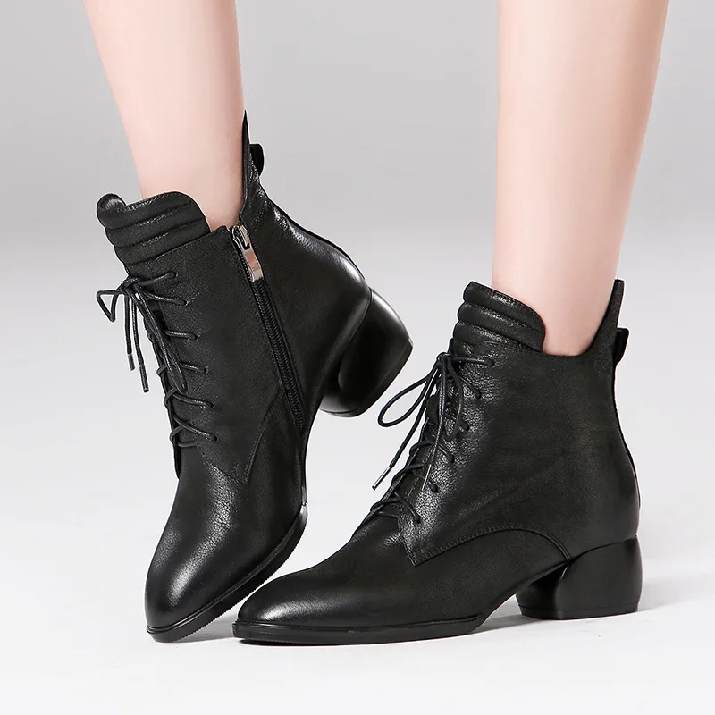

High-end leather booties female 2018 autumn and winter new thick-soled leather boots Martin boots side zipper boots women