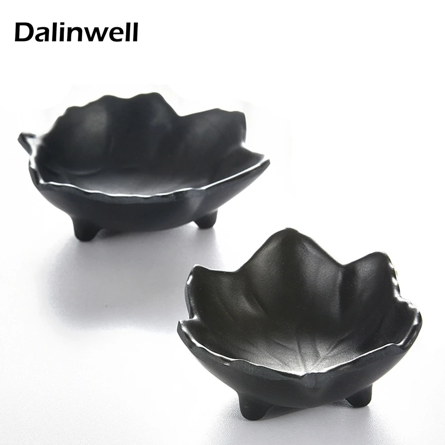 Image Dalinwell Factory Directly Sale Fruit Shape Solid Frost Melamine Sacue Bowl Black Matt Color Soy Sauce Dish Creative Desin