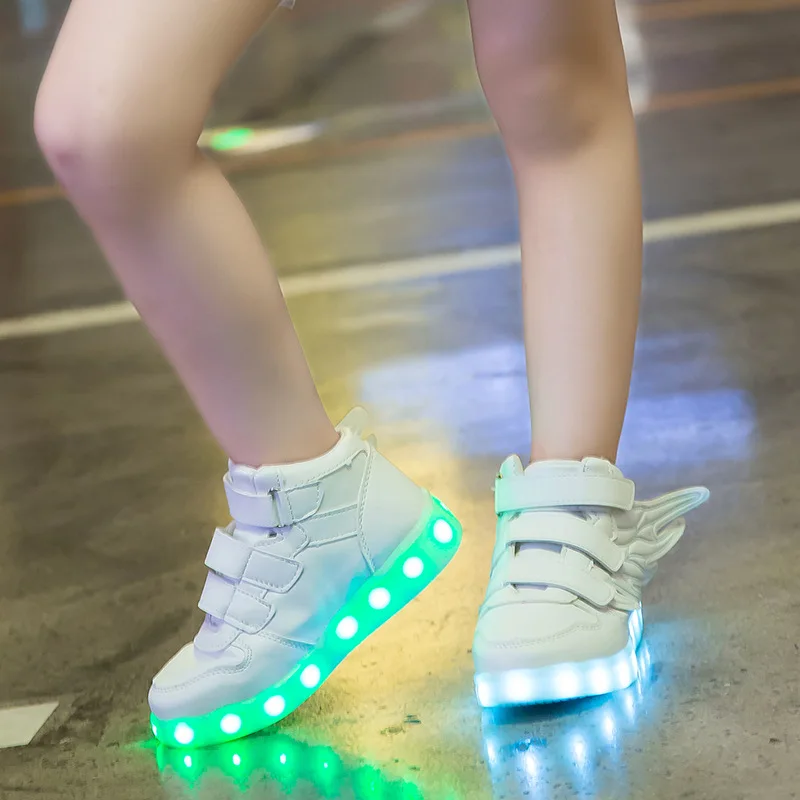 UncleJerry Kids Light up Shoes with wing Children Led Shoes Boys Girls Glowing Luminous Sneakers USB Charging Boy Fashion Shoes UncleJerry Kids Light up Shoes with wing Children Led Shoes Boys Girls Glowing Luminous Sneakers USB Charging Boy Fashion Shoes