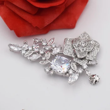 

High-grade microscope zircon Diy hand-string materials white flowers tassel pendant clasp fashion long sweater chain link clasp