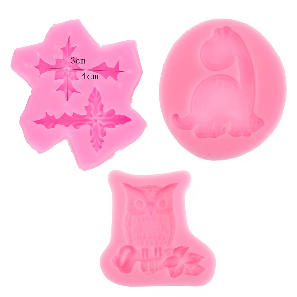 

1pcs 3D Cake Molds Cartoon Dinosaur Dragon owl Silicone Fondant Soap Moulds Cupcake Jelly Candy Chocolate Decoration Baking Tool