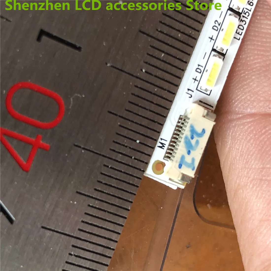 2Pieces/lot    LE32MUK1 lamp Strip LED315L64-ZC14-01 (C) LED315R64-ZC14-01  1PCS=64LED   1PCS=360MM