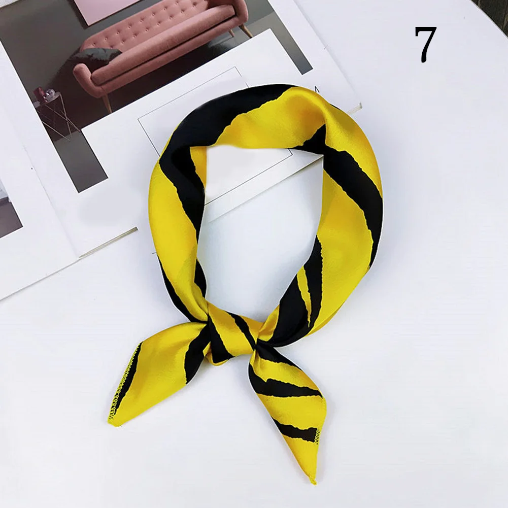 Небольшой квадратный атласный шарф, головной платок, шарф, Женская бандана, элегантная женская повязка для волос - Цвет: 7