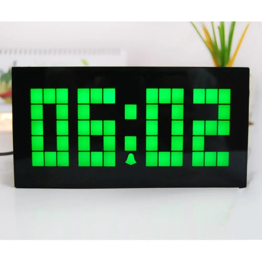 Большой Дисплей Большой Слон творческий будильник свет цифровой настенные часы Прохладный часы Дизайн Рождественский подарок - Цвет: green