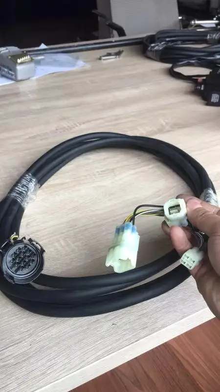 Удлинитель кабеля для подвесного контроллера Honda 32580 ZW1 V01 5 м|Морское