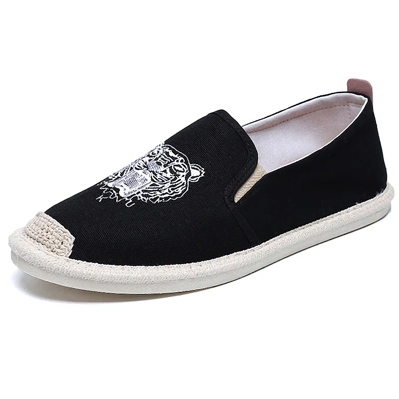 

Cartoon Mens Shoes Casual Male Breathable Canvas Shoes Men Chinese Fashion 2019 Soft Slip on Espadrilles for Men Loafers