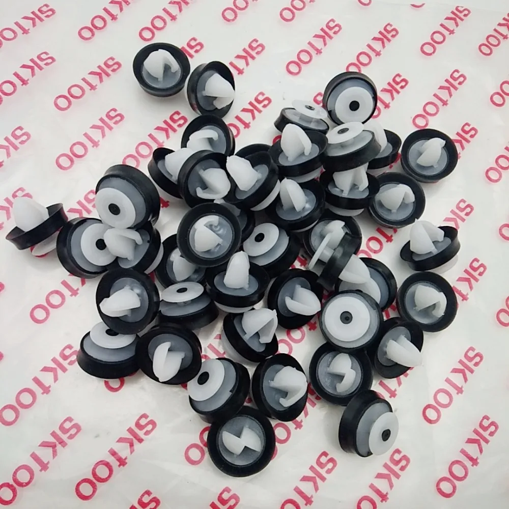 50PCS for Citroen C5 Peugeot 307,206,508 door trim panels snaps Door