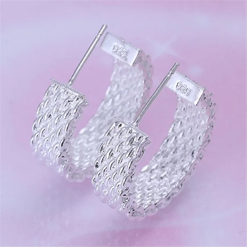 

factory price E82 wholesale Beautiful Retro mesh stud silver color earrings high quality fashion classic jewelry antiallergic