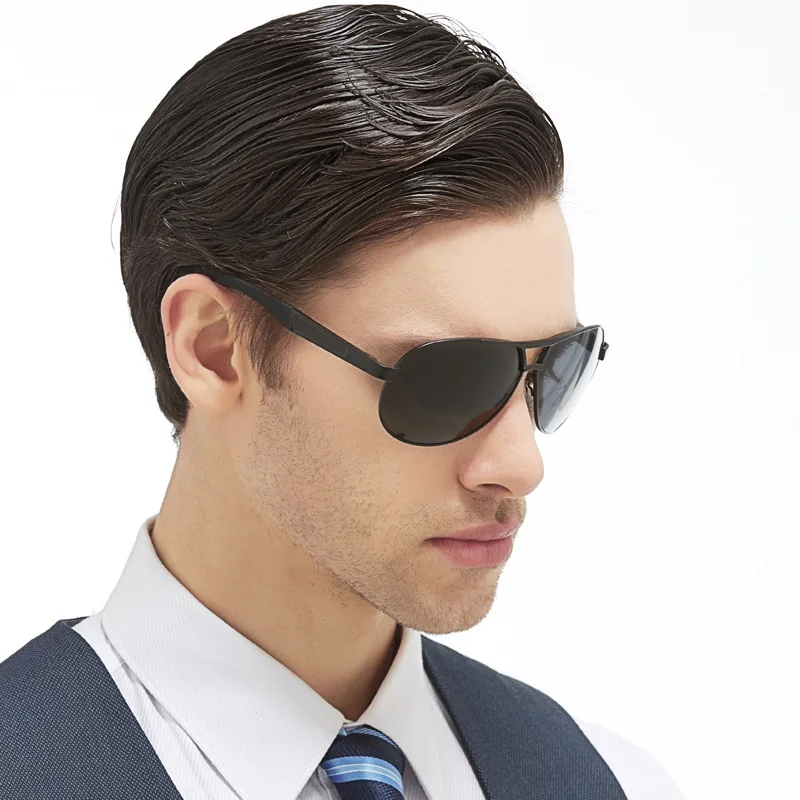 

2019 Classic polarized spring legs sunglasses men's driving mirror sunglasses fashion luxury metal glasses glasses UV400 193