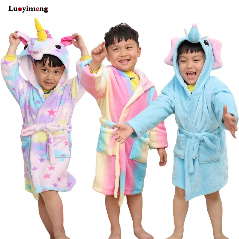 

Girls Boys Bathrobe Unicorn Hooded Towel for Kids Children Flannel Unicornio Bathrobes Pajama Cartoon Cotton Bath Robe Sleepwear