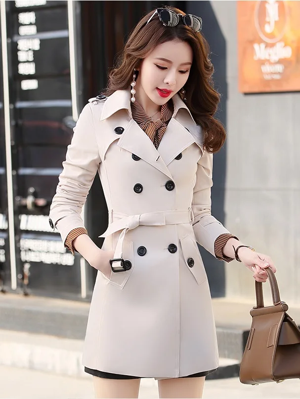 UHYTGF XS-6X плюс размер пальто для женщин двубортная тонкая Длинная Верхняя одежда весна осень длинный рукав ветровка пальто 827 - Цвет: creamy-white