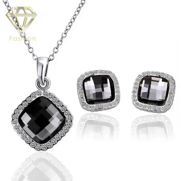 White Gold Jewellery Sets Classic Square Shaped Inlaid Cubic Zirconia