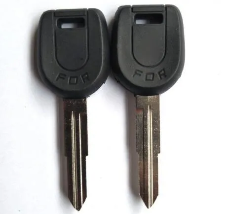 Transponder Key Shell for Mitsubishi Right Blade Car Key Blanks Replacement Key Case