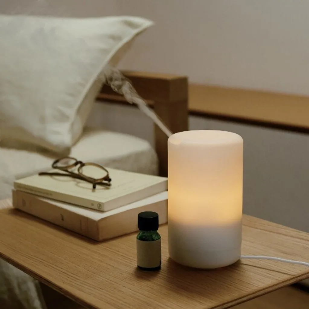 

2019 hot sale USB mini silent humidifier LED Aroma Essential Diffuser Air Humidifier Purifier Aromatherapy Aroma Essential