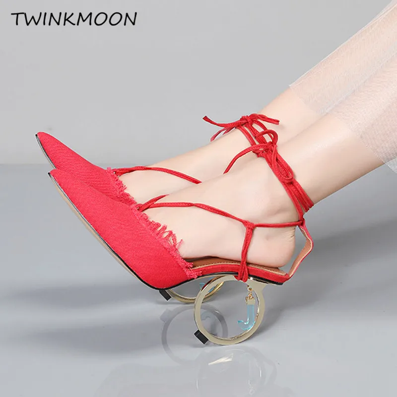 canvas pumps1