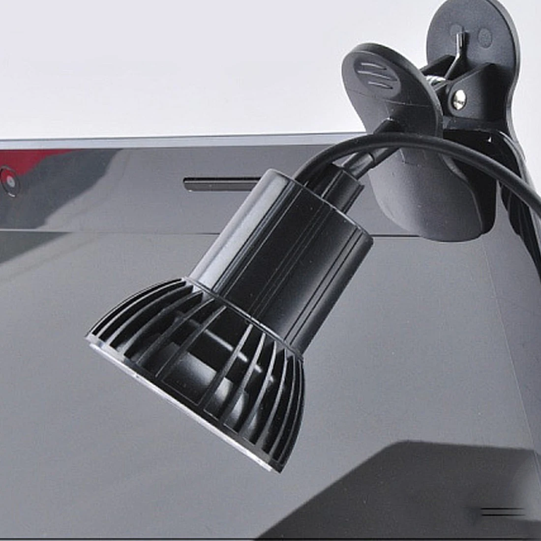 1pc Super Bright 3 LED Port Clip On Spot USB Light Lamp For Laptop PC