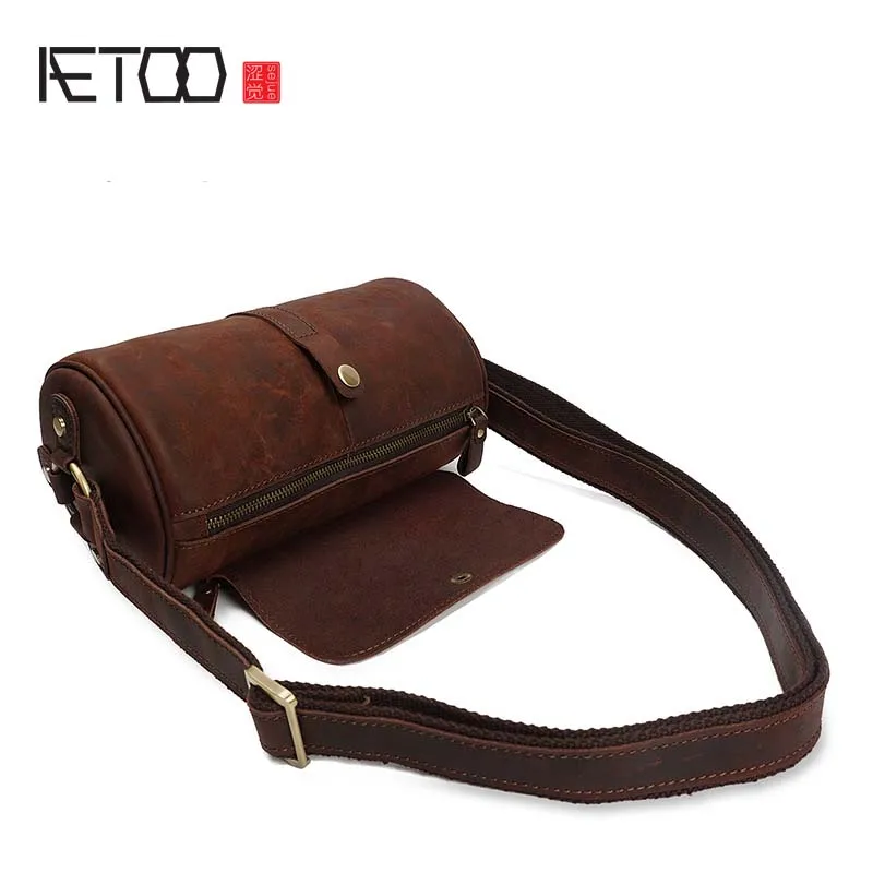 

AETOO New vintag Leather Shoulder Bags Genuine Leather Men bucket Bag High Quality Retro Crazy Horse Small Messenger Bag For Man