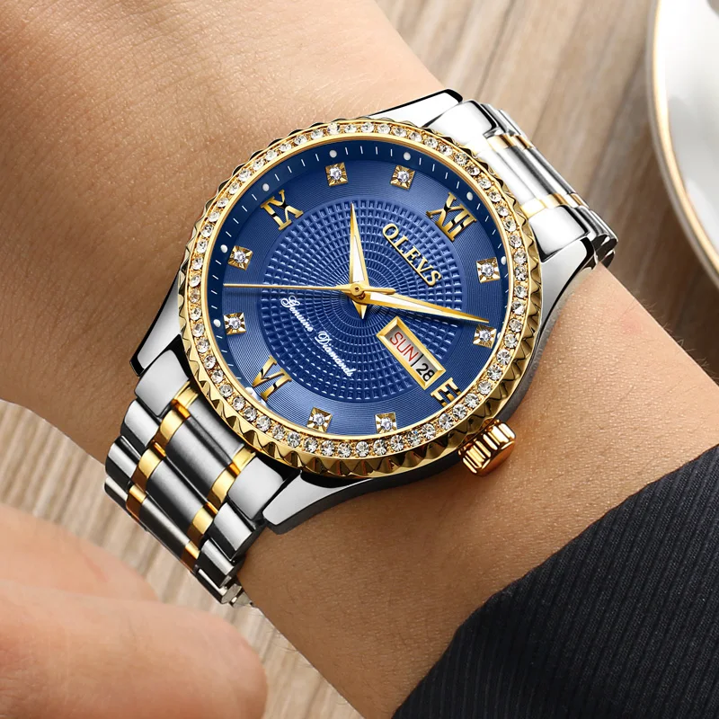 Мужские часы relojes mujer стальные полосы со стразами светящиеся золотые кварцевые