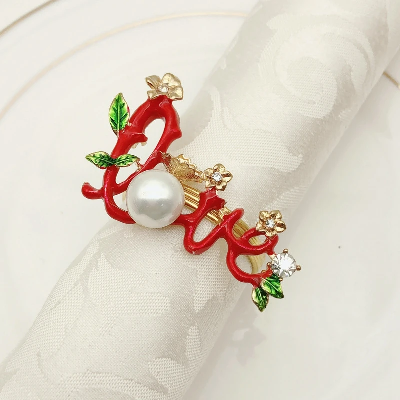 

12pcs gold napkin ring new year Christmas tree with diamond metal and paper napkin ring love snowflake decorations for home