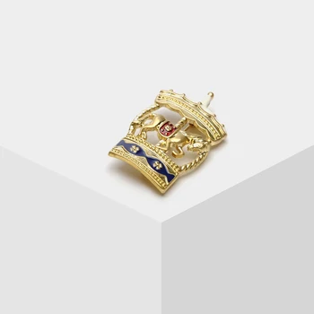 

Amorita boutique oncomelania design Golden carousel Brooches